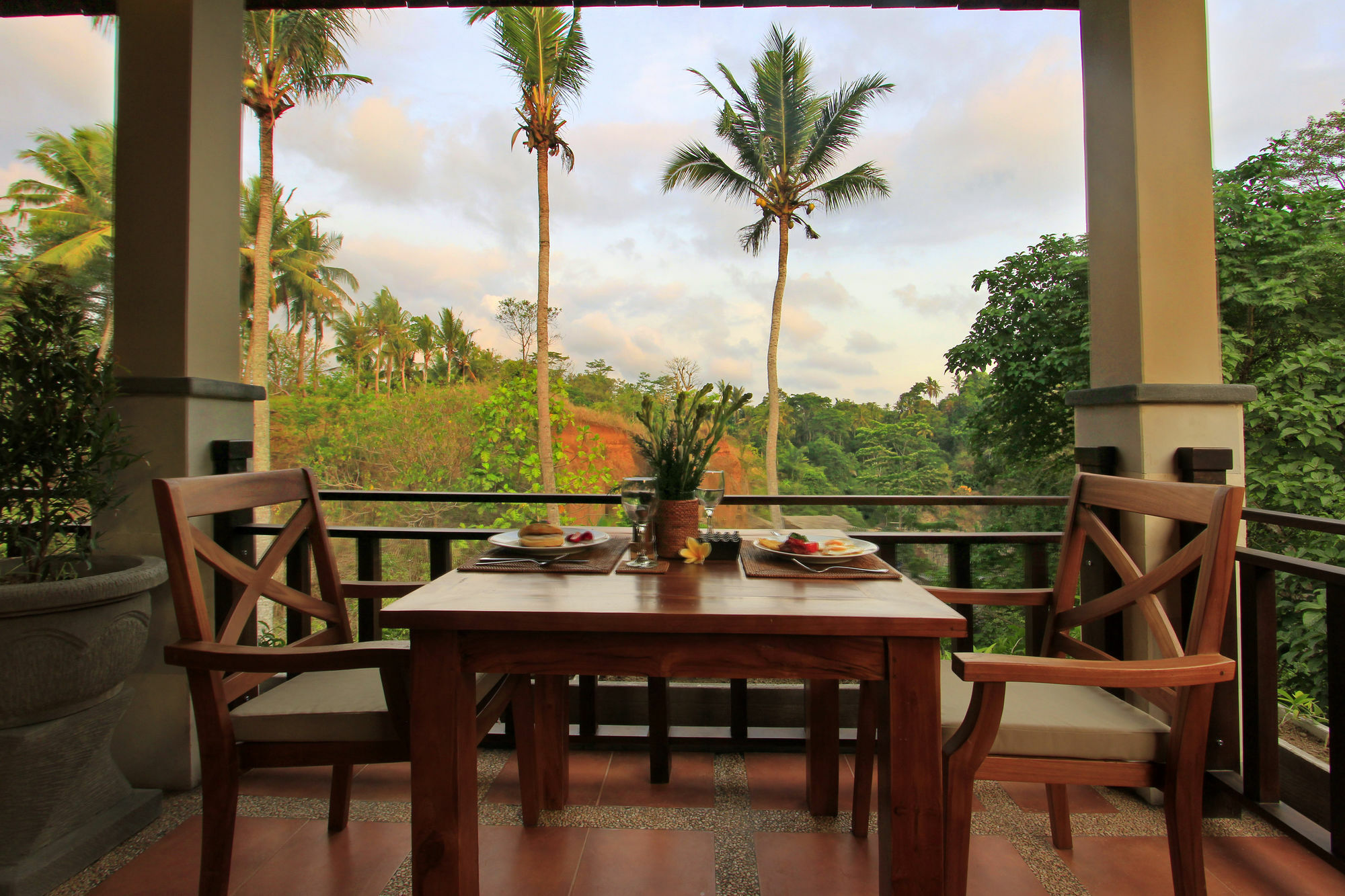 Griya Shanti & Ubud